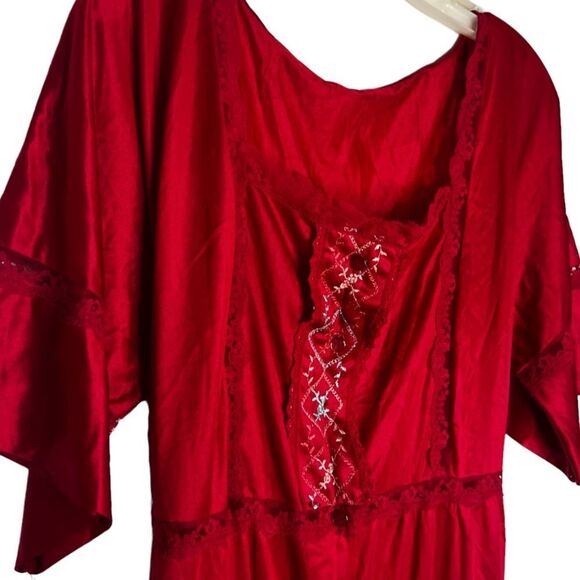 Vintage Red Nylon Night‎ Gown - Picture 4 of 5